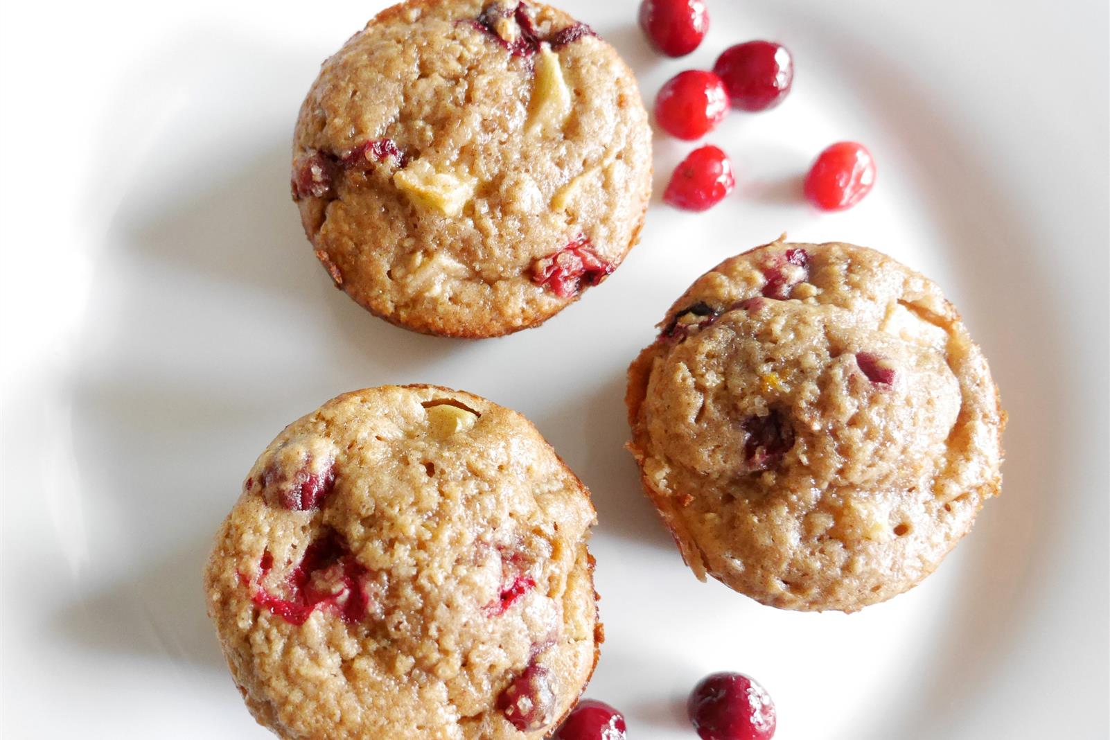 Hearty Oatmeal Cranberry Muffins