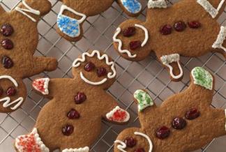 Cute 'n "Craisy" Gingerbread People